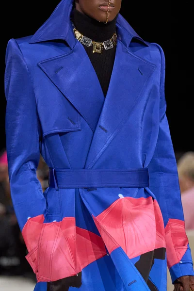 Look 86
